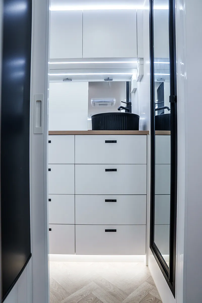 Rampage X interior